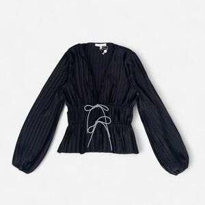 WAYF Payton Plunge Neck Plissé Top